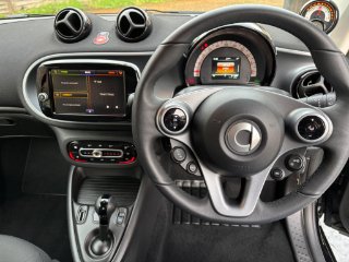 /photos/11381/e443ef33-036c-4d18-bfaa-e48ee787bb88_i320x240.jpg